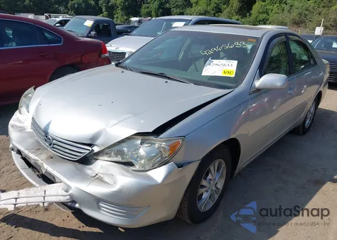 2006 Toyota Camry Le V6 from USA, damaged, VIN 4T1BF30K96U622264